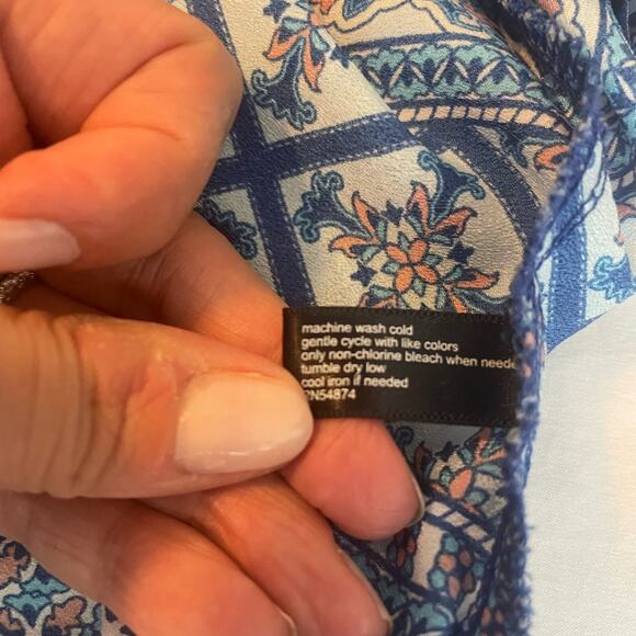 The Limited blue sleeveless blouse size XS. Workwear. Shell - Picture 4 of 6